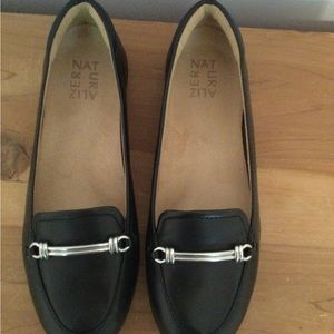 Naturalizer black flats